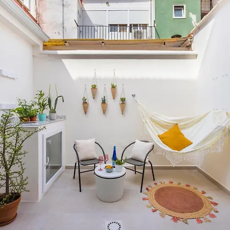 Seafront Casa شقة